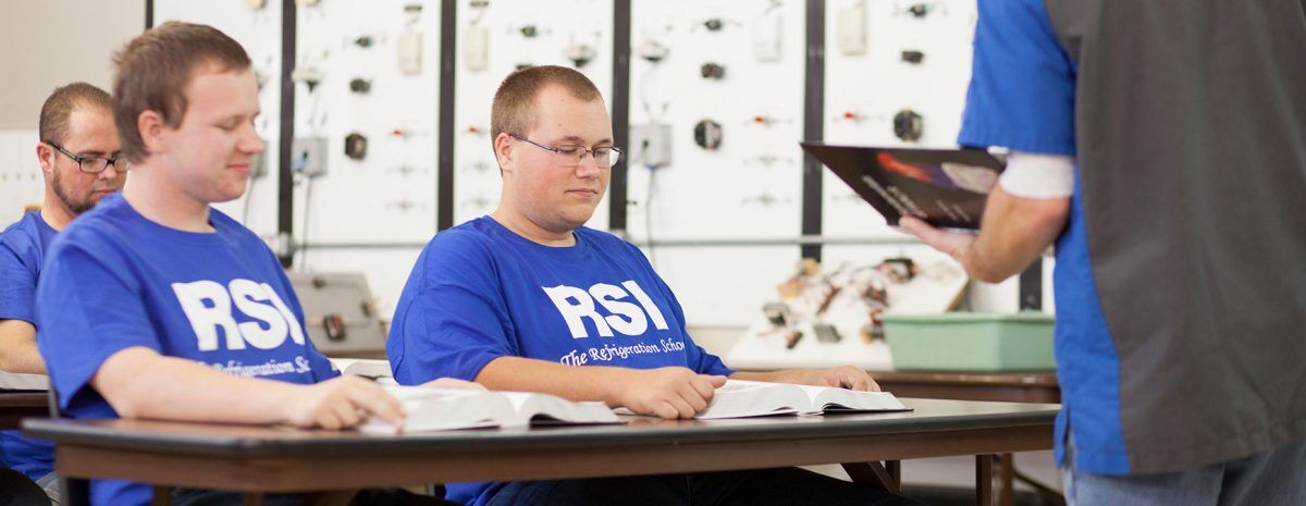 hvac students in classroom